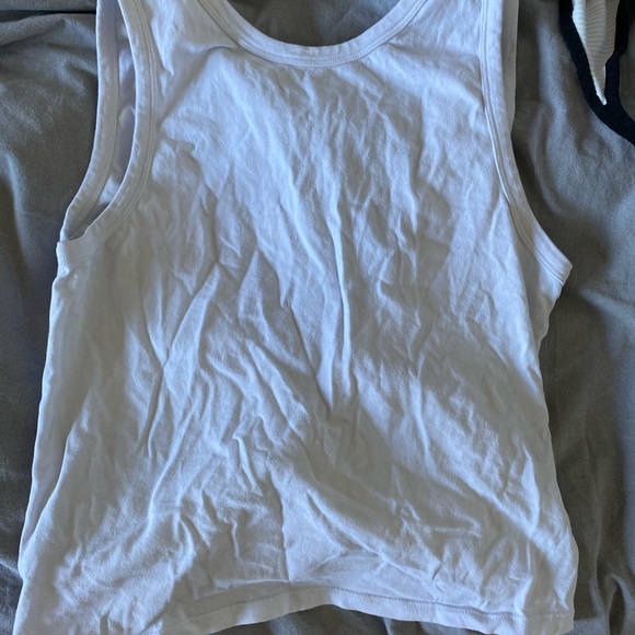 Tank top backless - Picture 2 of 3